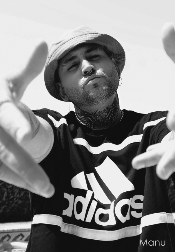 Manu, profesor de Danzas Urbanas y Zumba